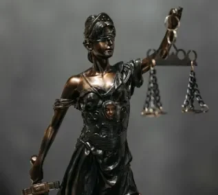 lady-justice